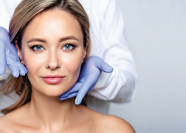 متقاضی خرید کلینیک پوست و مو در منطقه ۲