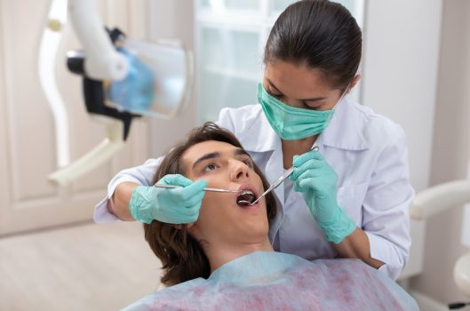 رهن مطب دندانپزشکی در قیامدشت